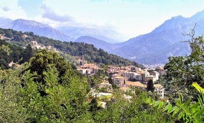 Visiter le village de Vico en Corse